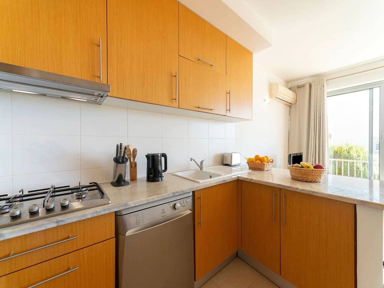 Foto 5 von 37: Ferienhaus für 4 Personen mit Pool