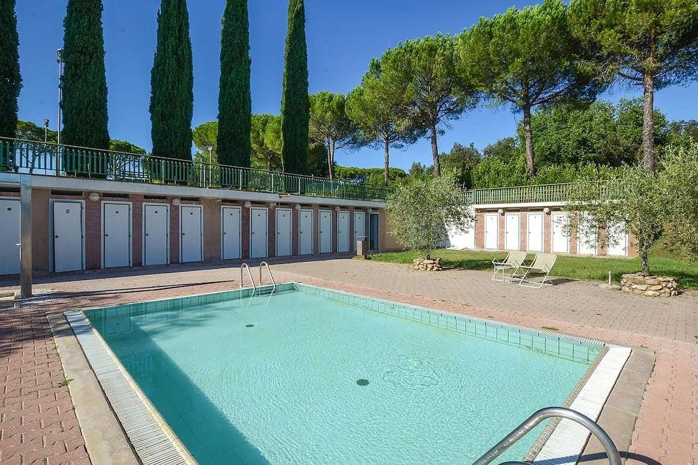 Foto 9 von 13: Beautiful apartment in Murlo with outdoor swimming pool