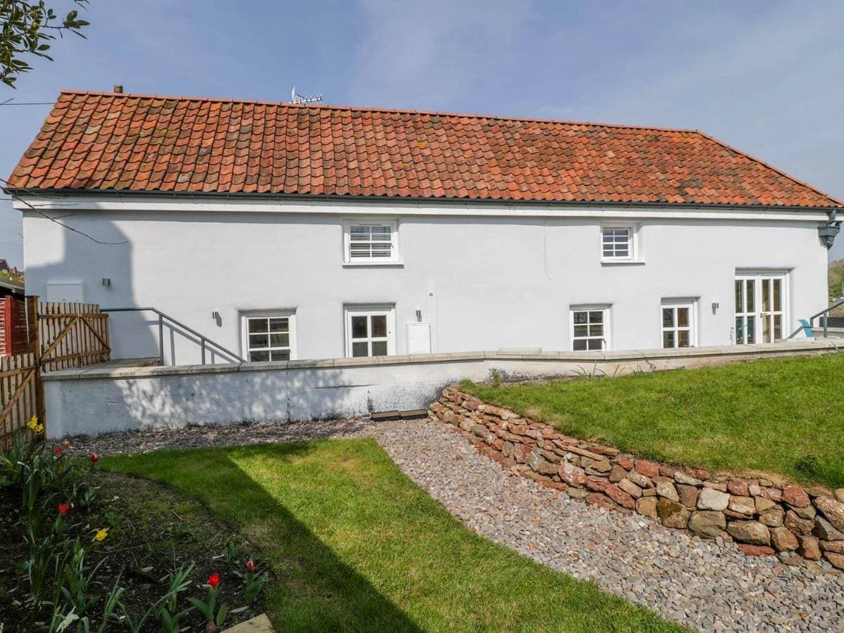 Avonside Cottage 1