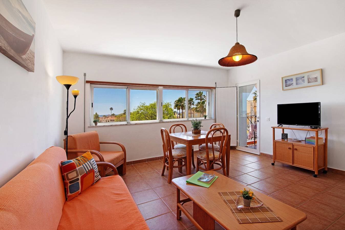 Foto 2 von 20: Ferienwohnung 'Mar e Céu' mit Meerblick und Balkon