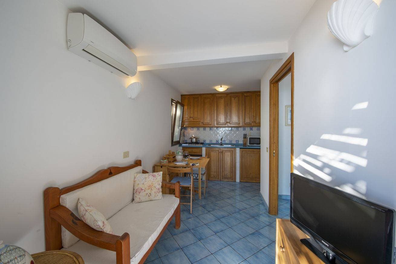 Foto 7 von 44: Ferienwohnung für 2 Personen mit Garten