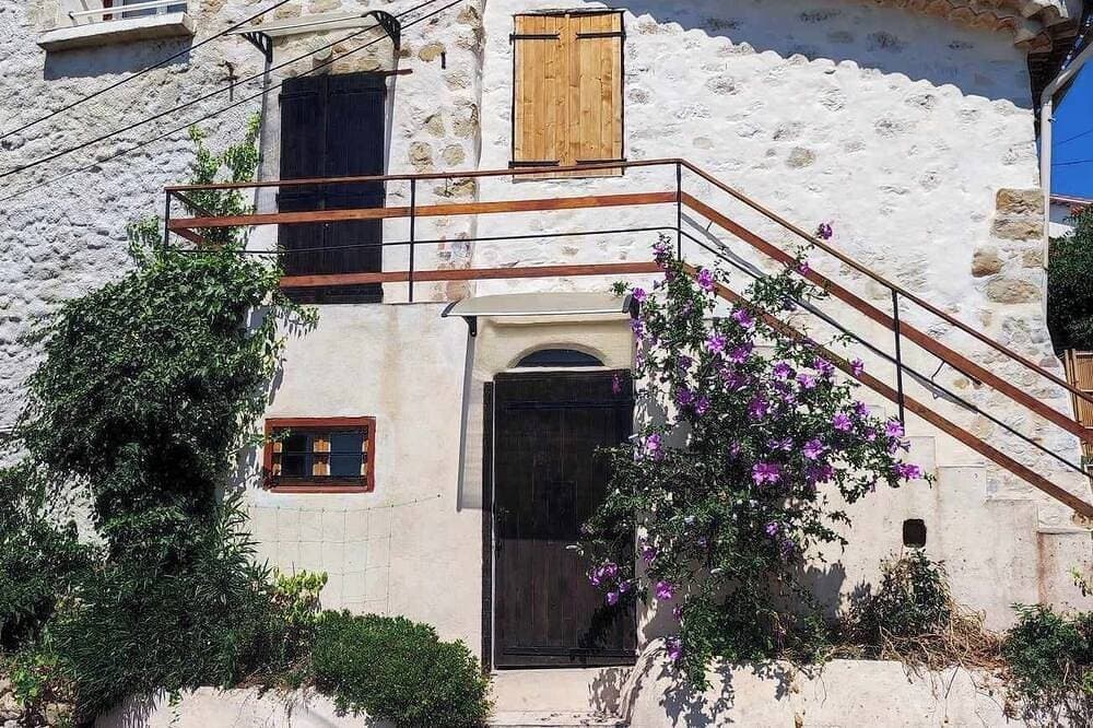 Foto 9 von 27: Rent village house 2 rooms possibility 8 beds. Quiet forest/river