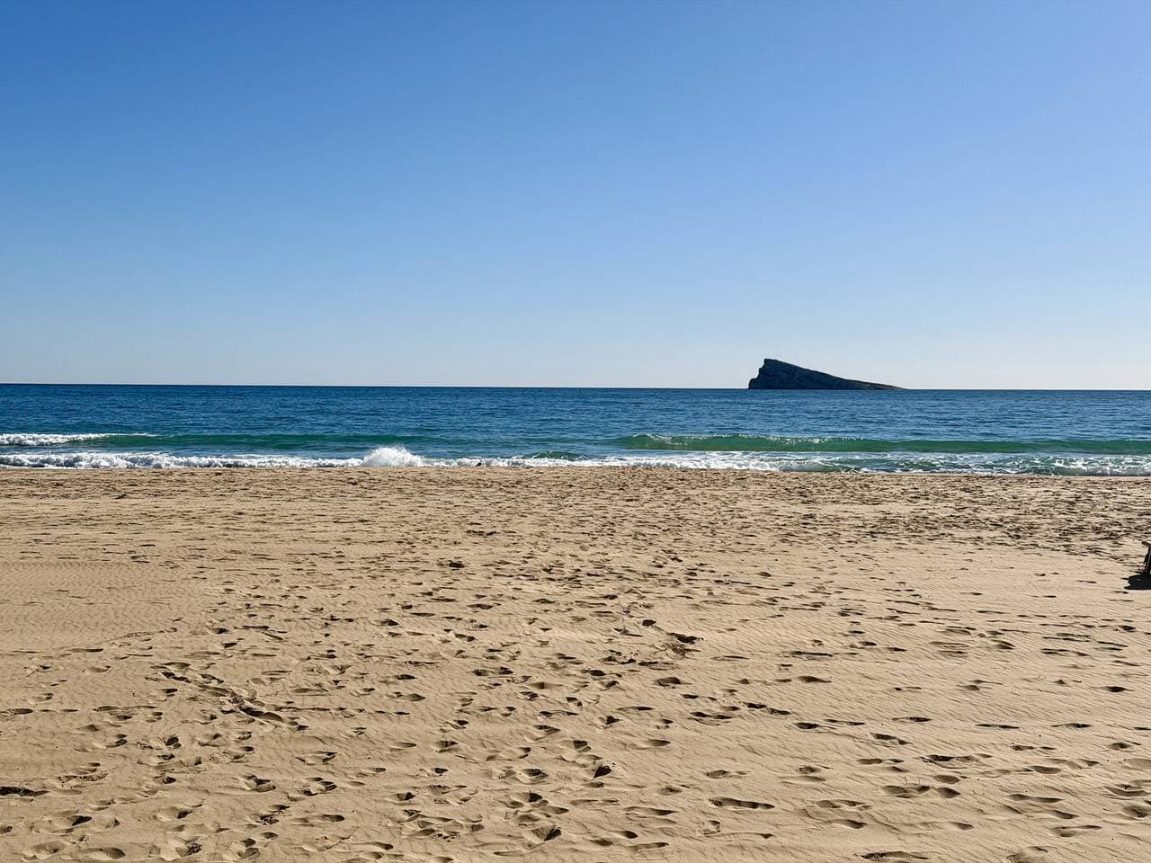 Foto 13 von 22: Spacious Family Apartment, 2 min walk to Levante Beach