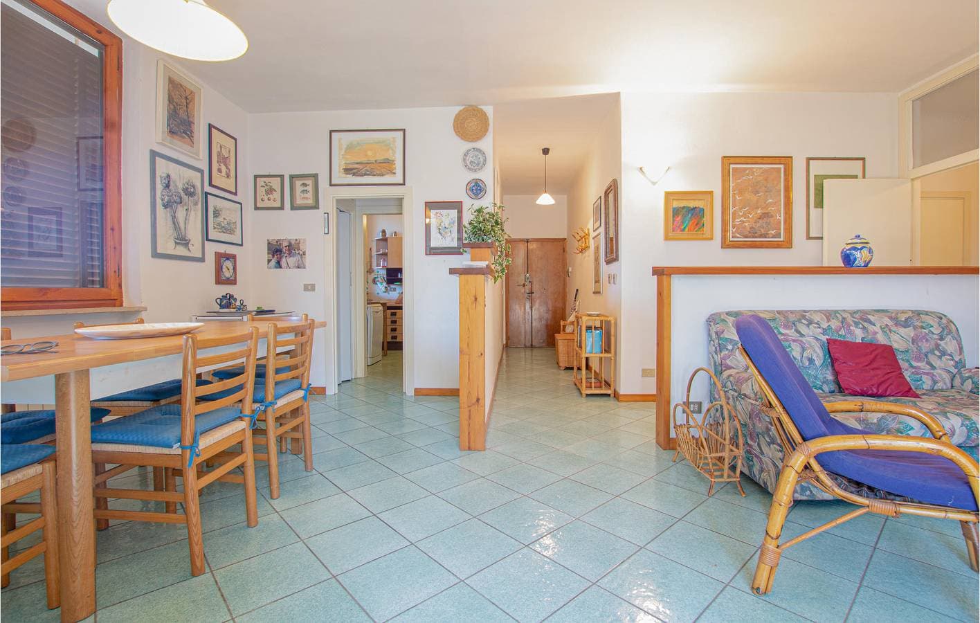 Foto 12 von 25: Gemütliche Wohnung mit Parkplatz, AC, Kochnische und Garten - 2km nach Le Rocchette