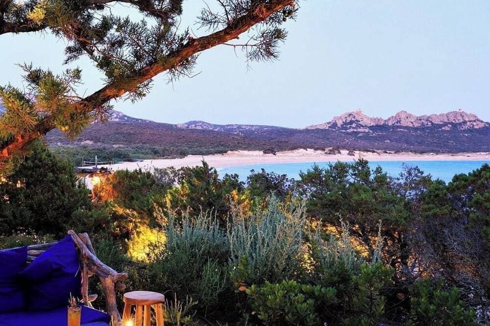 Foto 11 von 30: Panoramic sea and mountain views, sleeps 2 to 10