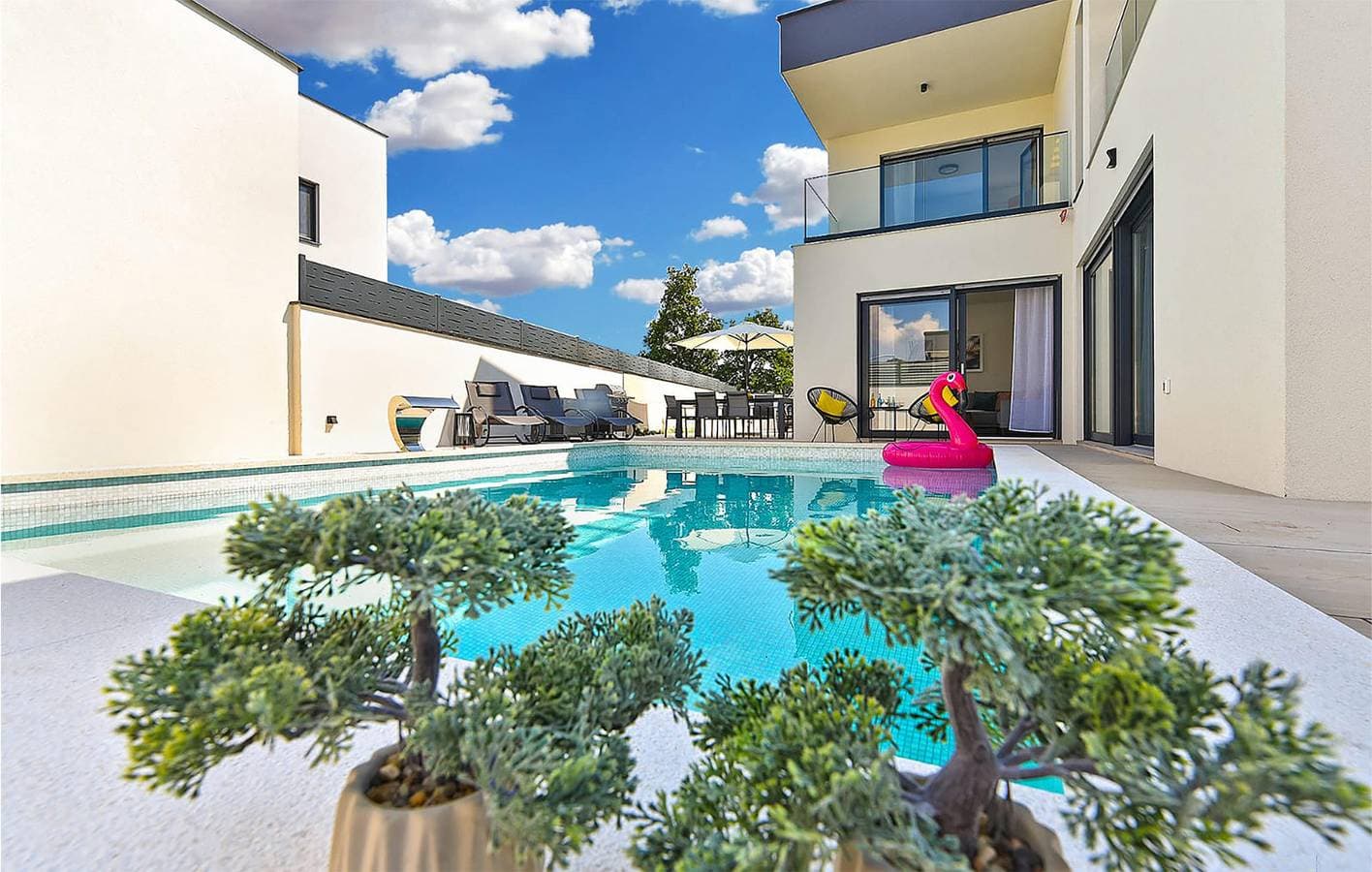 Gemütliche 140 m² große Ferienwohnung mit Pool in der Nähe des Strandes von Fažana 1