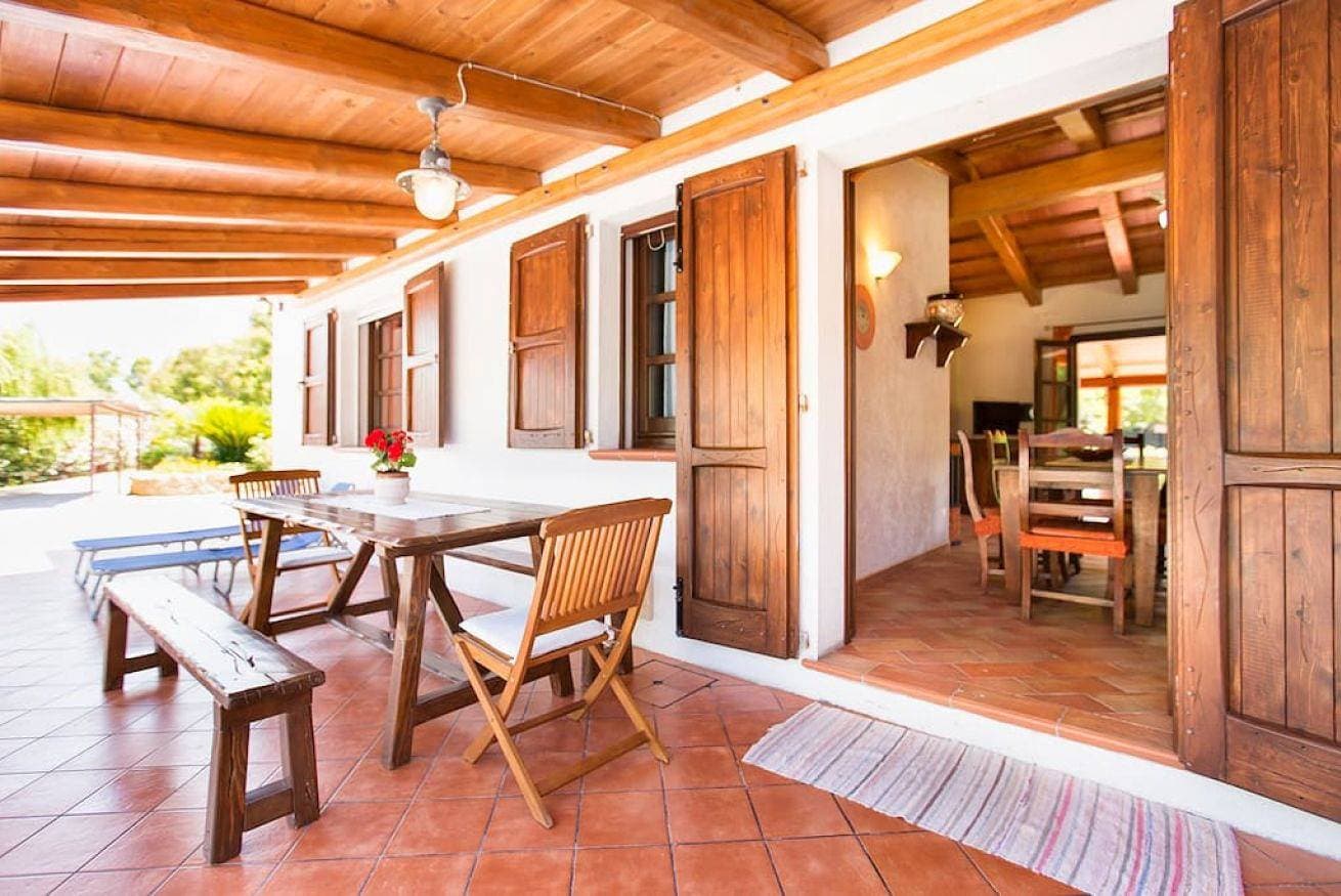 Foto 3 von 55: Villa Porticciolo near the beach for 6 people, with air conditioning,