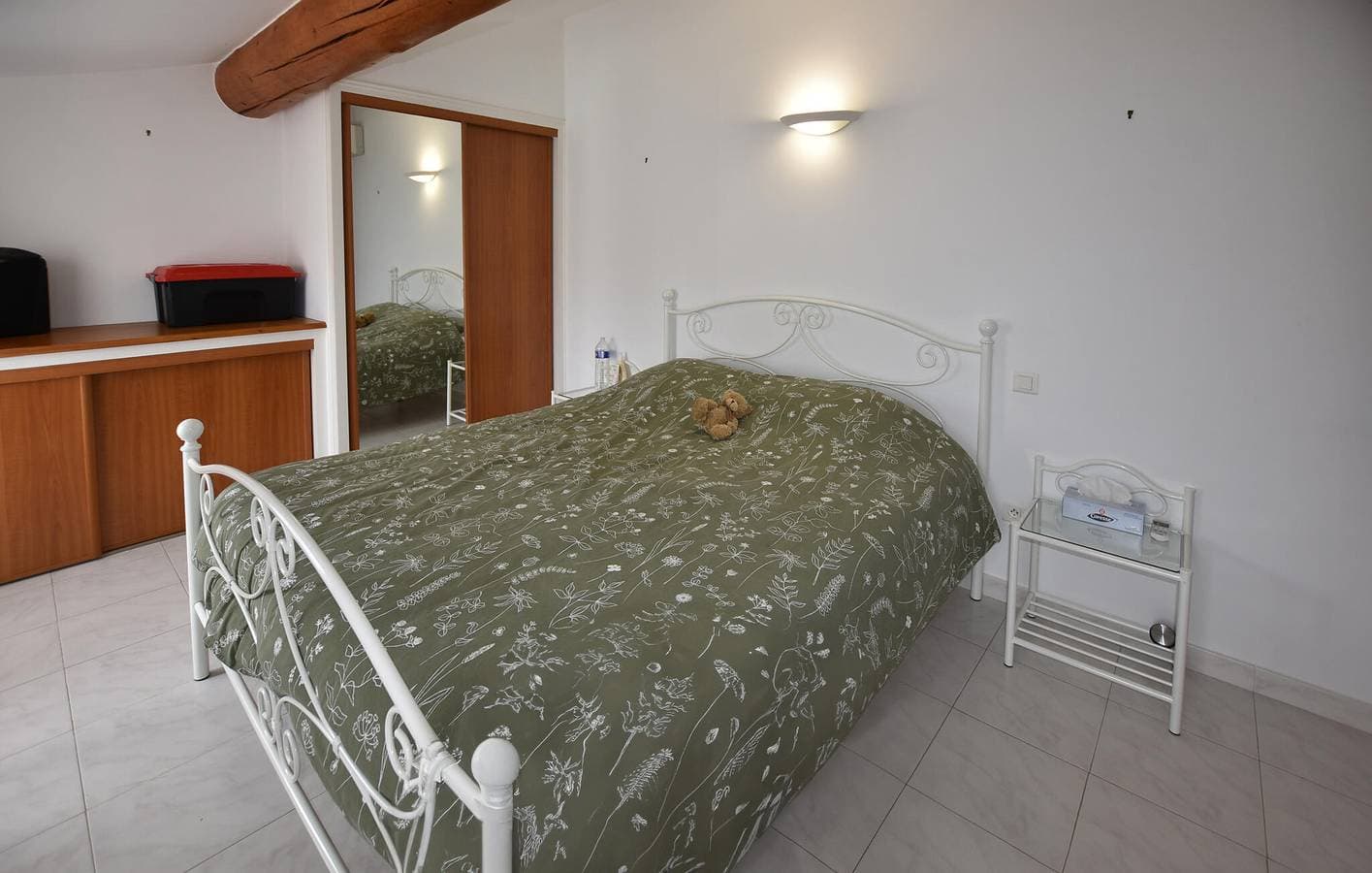 Foto 11 von 17: Gemütliche Wohnung mit Pool in der Nähe des Stadtzentrums von Aubignan