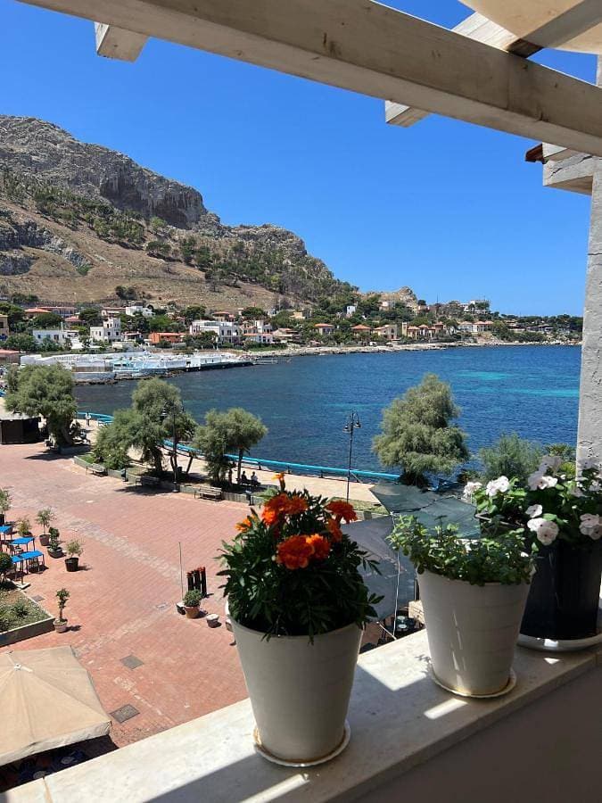 Foto 4 von 12: Double Room with Sea View