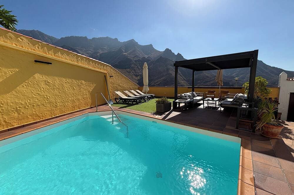 Lv Los Veroles with heated and private pool, beautiful views and wifi. 1