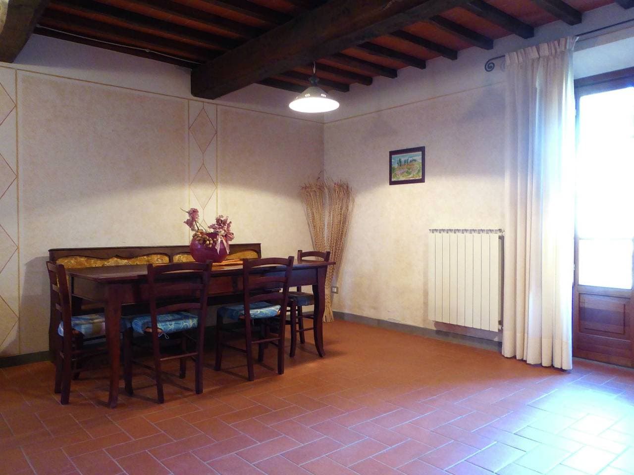 Foto 9 von 25: Ferienhaus in Montecarelli mit Pool