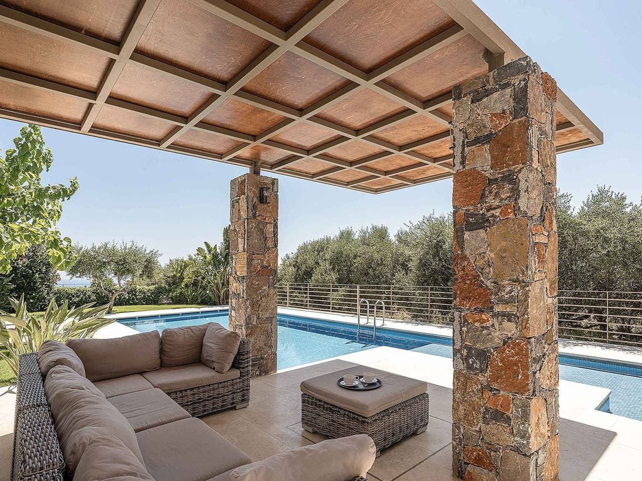 Foto 7 von 56: Villa für 8 Personen mit Pool