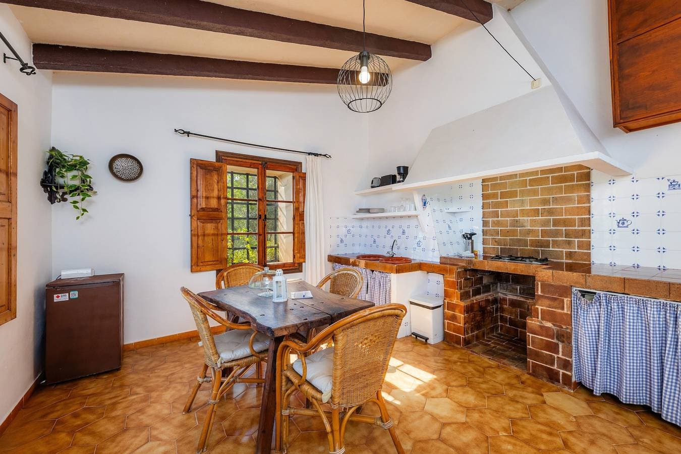 Foto 8 von 34: Ferienwohnung "Es Mulí" mit Bergblick, Gemeinschaftspool und WLAN