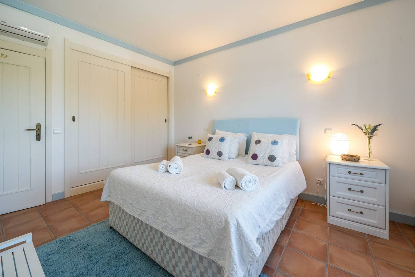 Foto 13 von 34: Ferienhaus '7 Vales' mit Meerblick, WLAN und Klimaanlage
