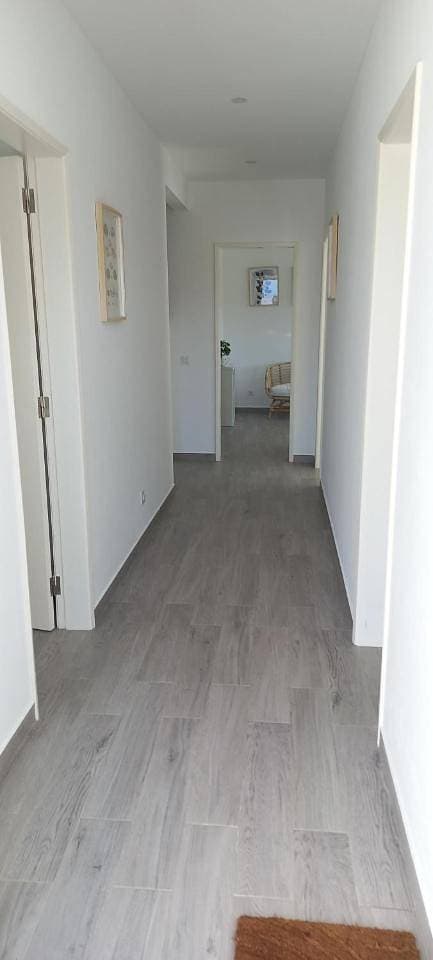 Foto 10 von 23: Three-Bedroom House