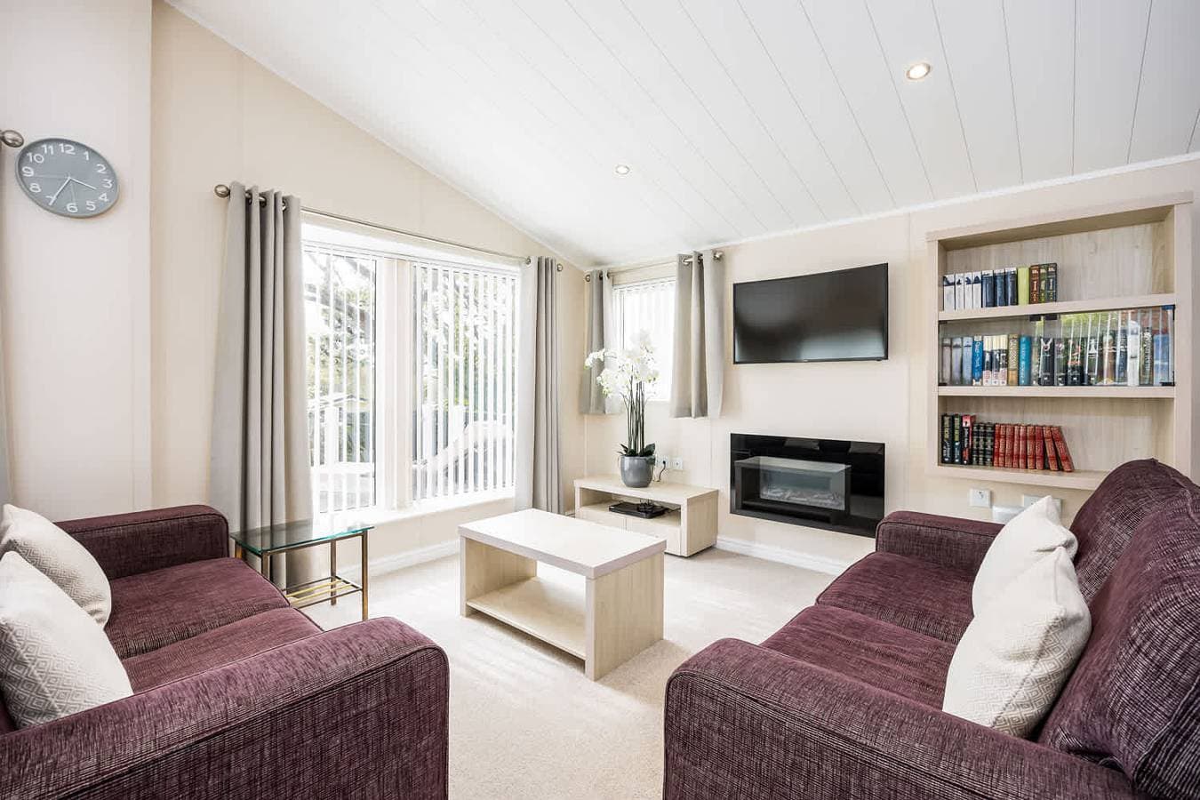 Foto 2 von 38: Acorns - Spacious 3-bedroom Lodge in Rockley Park