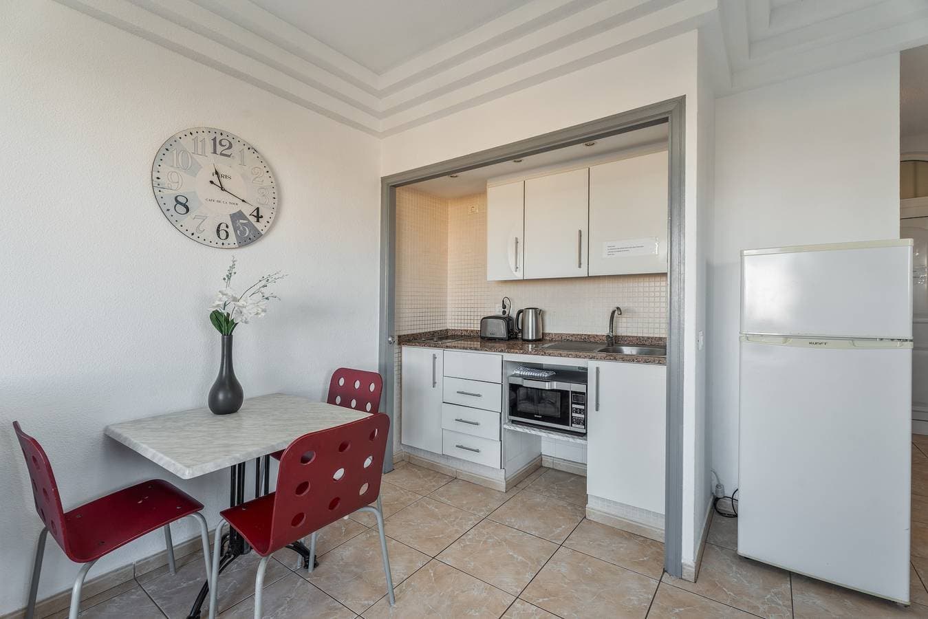 Foto 5 von 27: Ferienwohnung 'Orlando' mit Meerblick, Gemeinschaftspool und WLAN