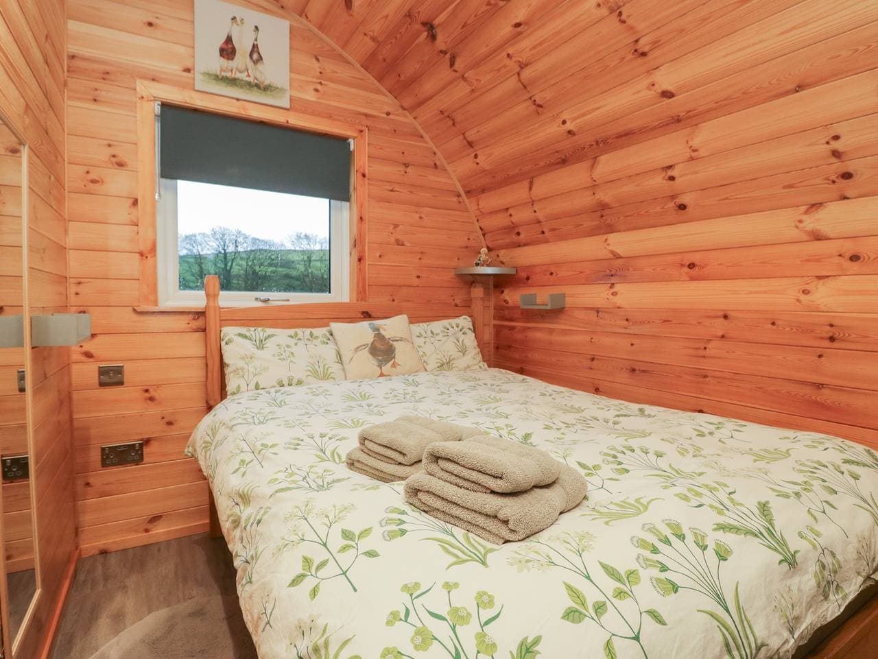 Foto 12 von 36: Hütte für 2 Personen mit Garten
