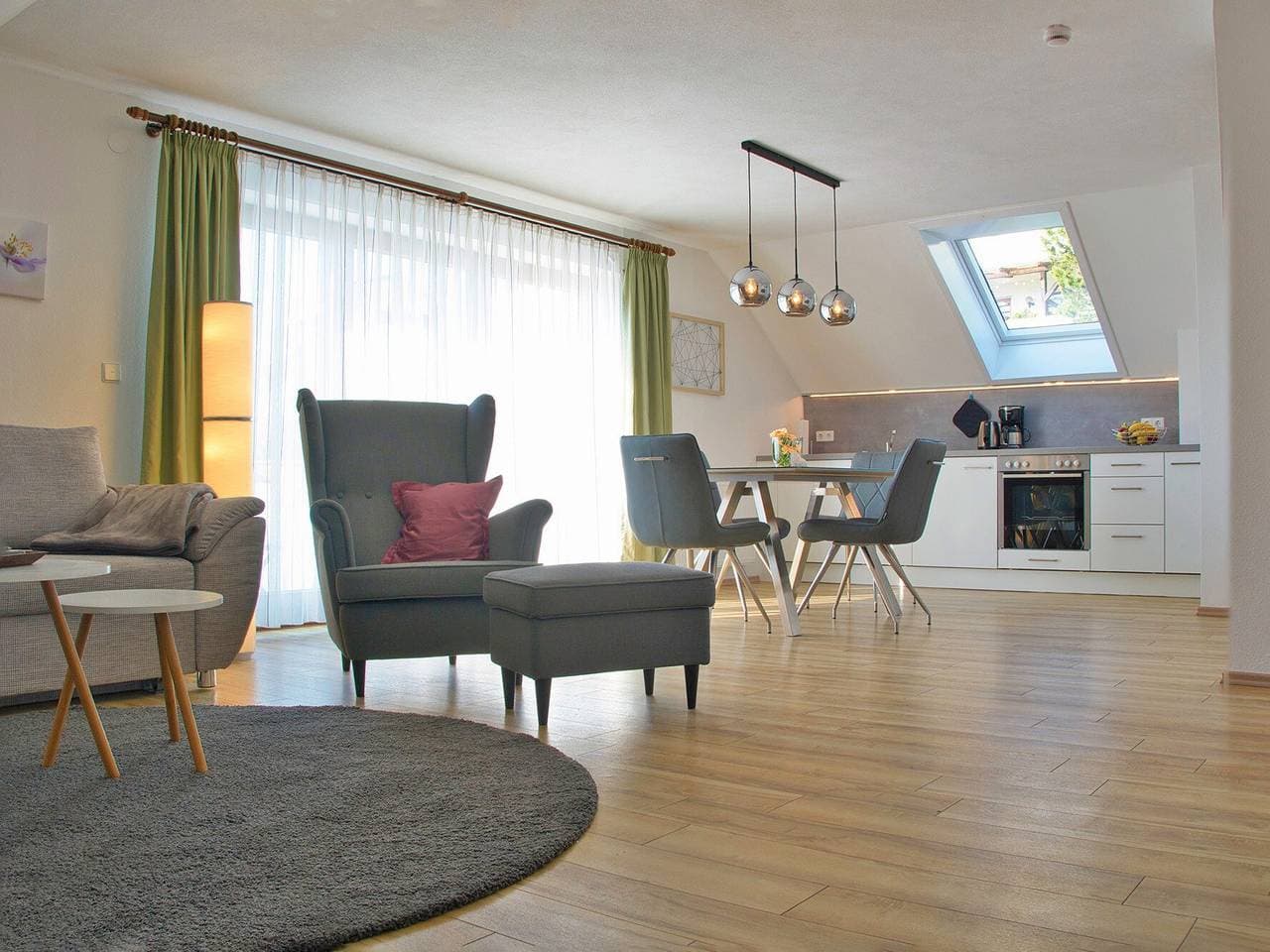 Foto 5 von 31: Ferienwohnung 'Weitblick' mit Gemeinschaftsgarten, Balkon und WLAN