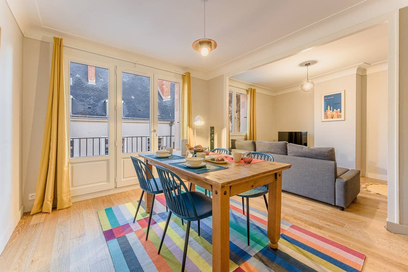 Foto 3 von 12: Ferienwohnung für 4 Personen mit Balkon