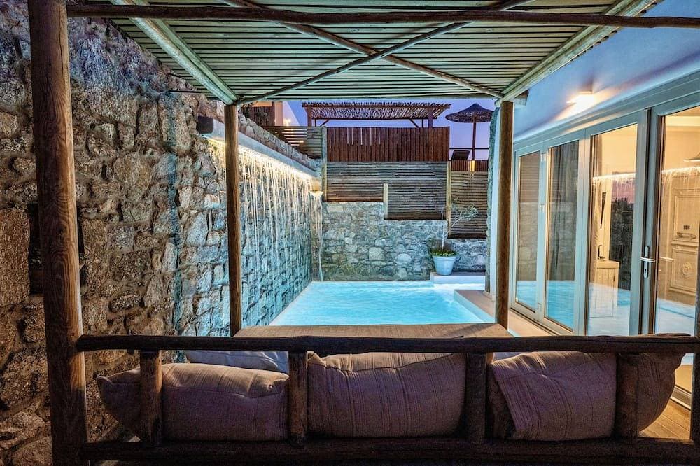 Foto 11 von 16: Deluxe Suite with Private Outdoor Pool
