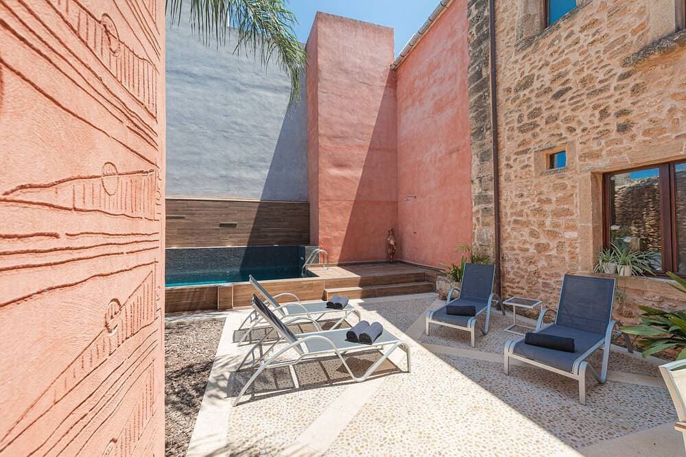 Foto 13 von 30: Exquisites Ferienhaus mit Pool und Sonnenterrasse, in der Altstadt von Alcudia