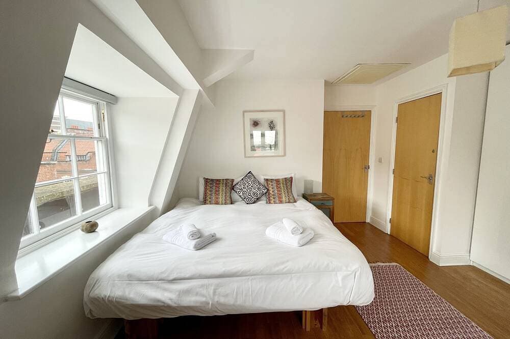Foto 3 von 20: Stadt-Apartment-Eigenes Badezimmer