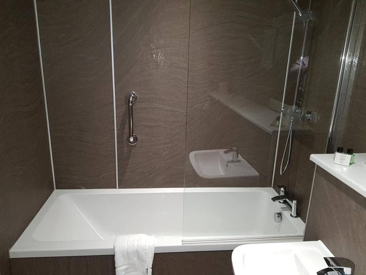 Foto 6 von 12: Standard  Twin or Double Room