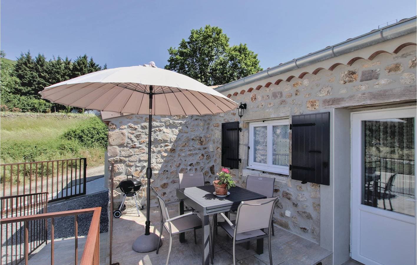 Foto 4 von 22: Wohnung mit Bergblick, Parkplatz, Angeln und Garten