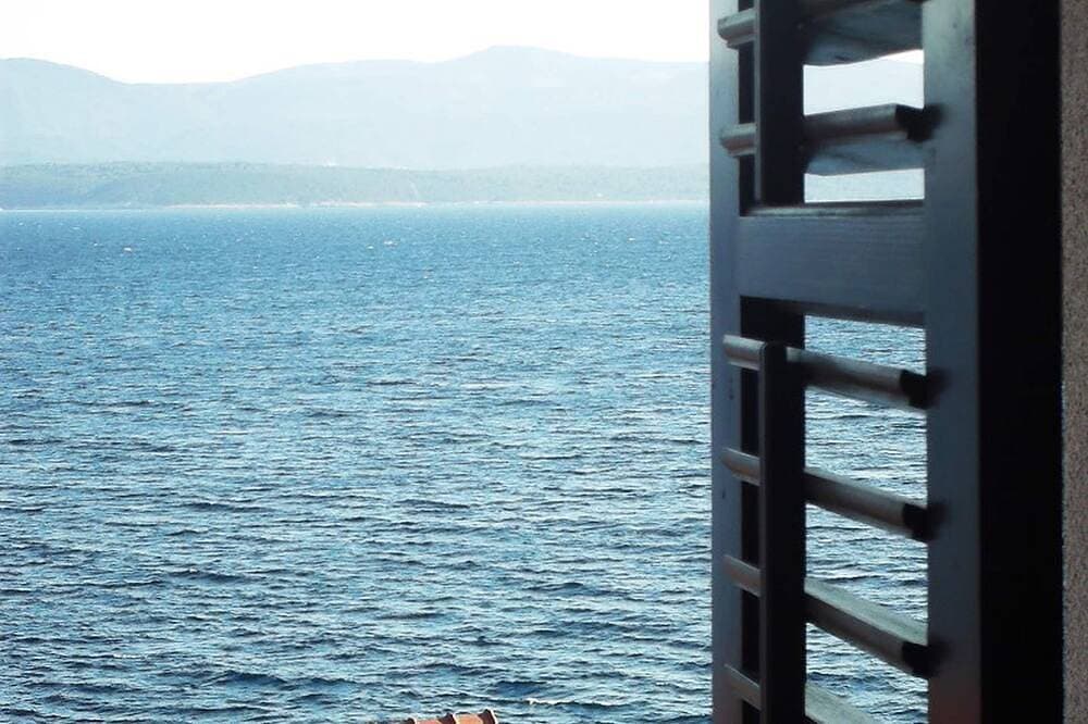 Foto 13 von 28: The apartment is located on the first floor of our house, 50 meters from the sea