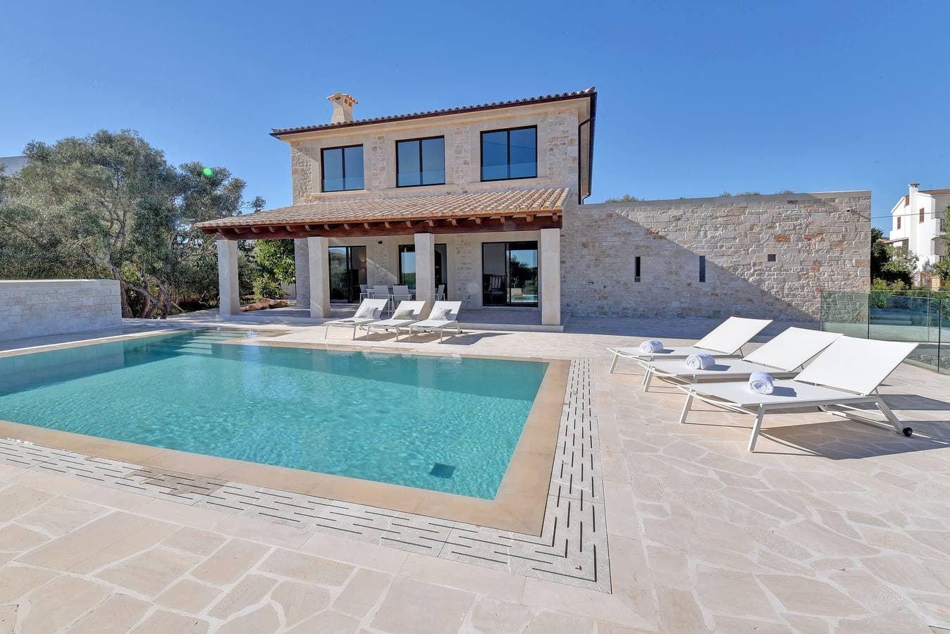 Luxury Cala D'or Villa | Casa Corso | 3 Bedrooms | Great Sea Views | Bright and Modern 1