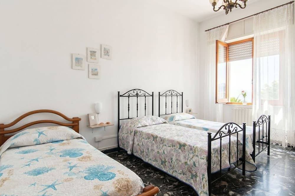 Foto 3 von 20: Atemberaubendes alleinstehendes Ferienhaus für 5 Leute mit Klimaanlage und TV