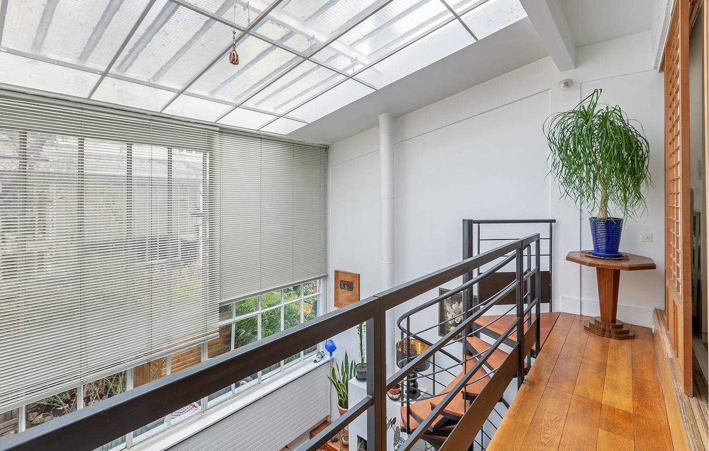 Foto 6 von 24: Gemütliches Gartenhäuschen mit Terrasse, WiFi - Montrouge