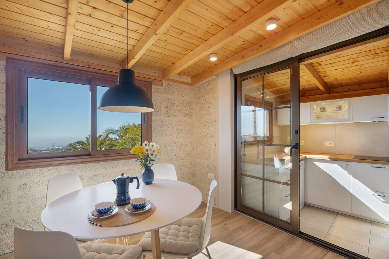 Foto 10 von 29: Ferienstudio 'Mirador Amanay' mit Meerblick, WLAN und Klimaanlage