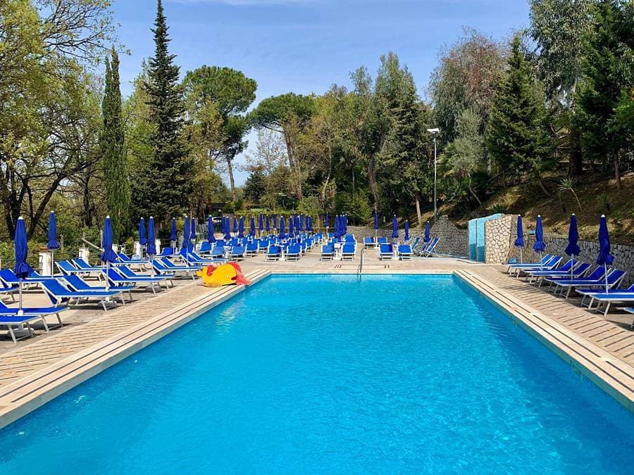 Foto 4 von 109: Camping Village Santa Fortunata - Mobilheim 2 personen