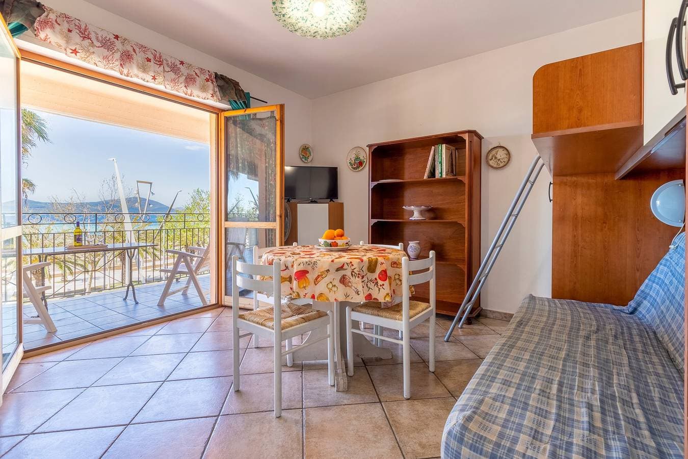 Foto 5 von 21: Ferienwohnung 'Rosso Marrone' mit Meerblick, privater Terrasse und WLAN