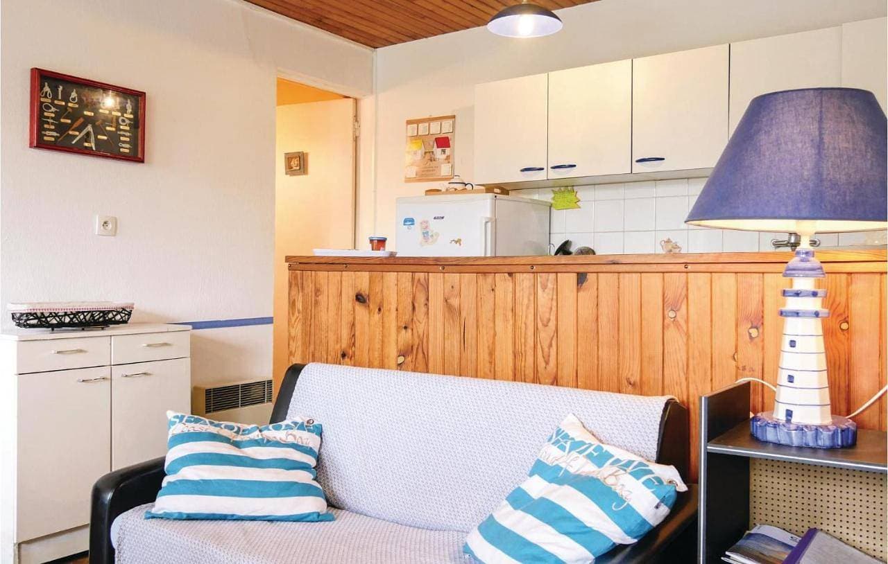 Foto 8 von 16: Two-Bedroom Holiday Home