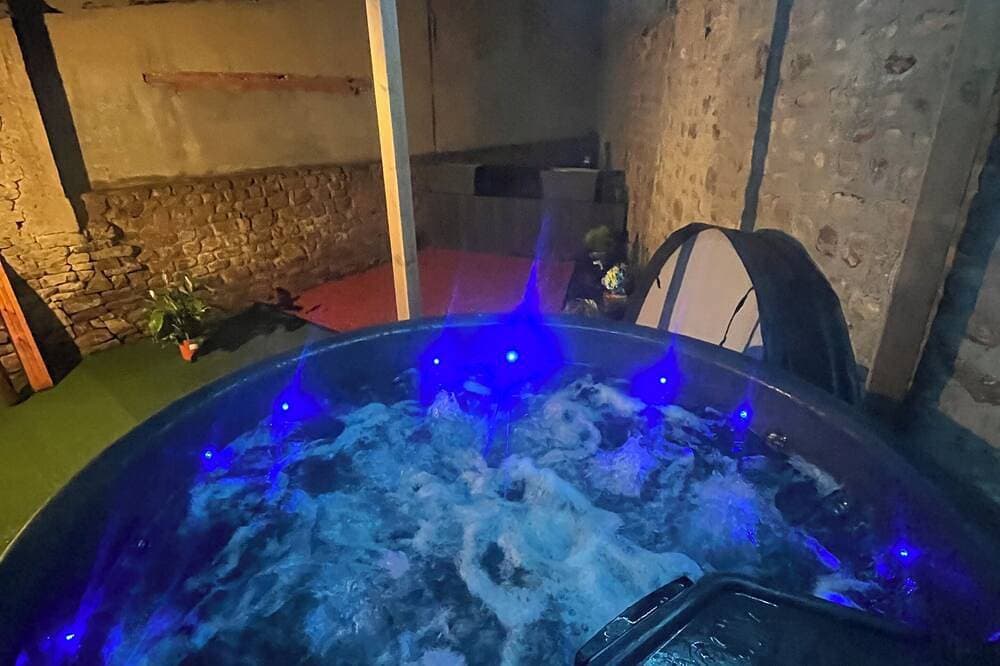 Foto 12 von 12: \"Atelier du spa\" in the heart of Avranches near Mont Saint Michel