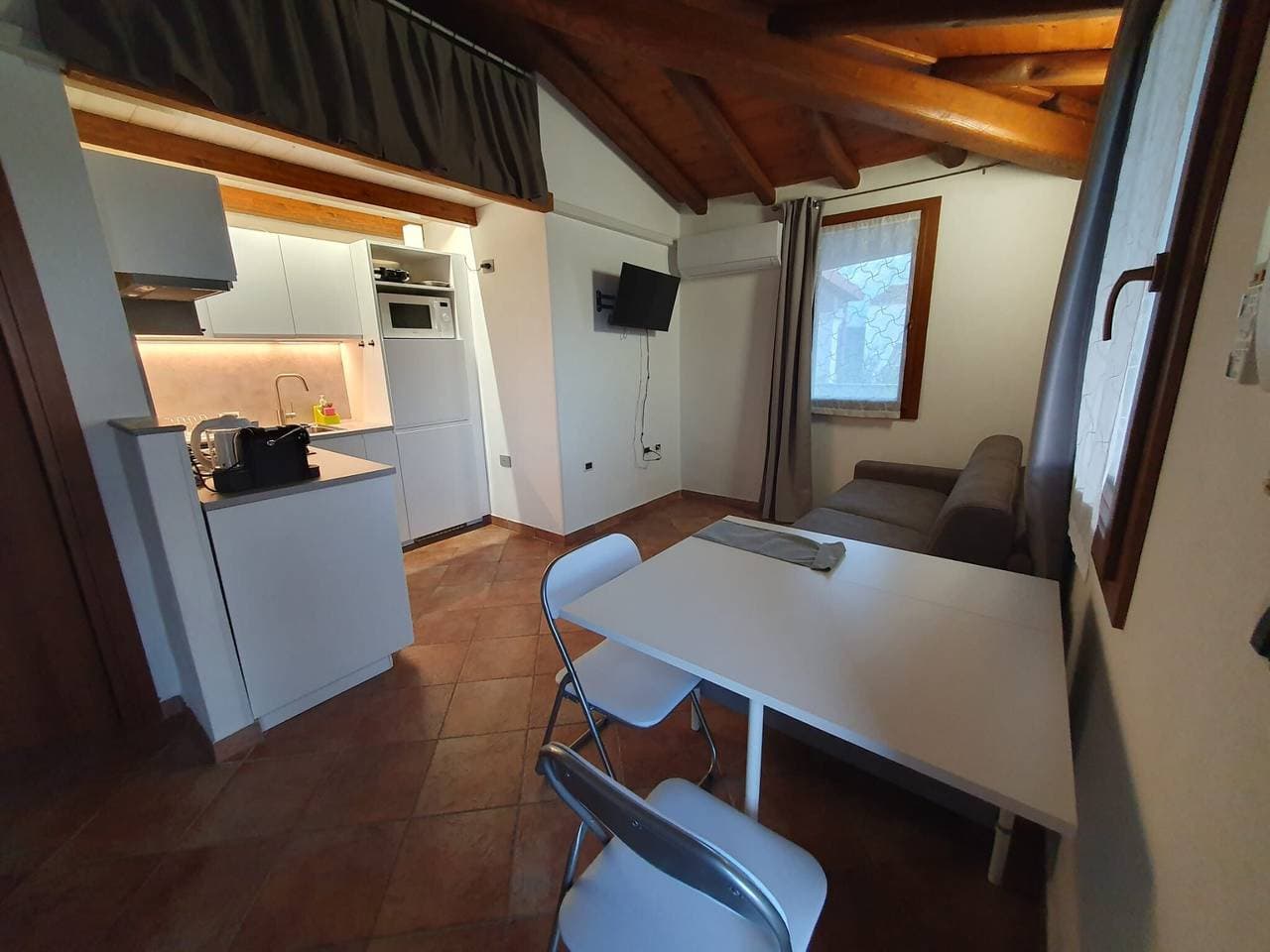 Foto 5 von 26: Ferienhaus "Guido Holiday" mit Meerblick, privater Terrasse und WLAN