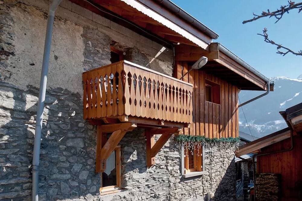 Bergdorfwohnung mit Blick auf 3 Täler 1