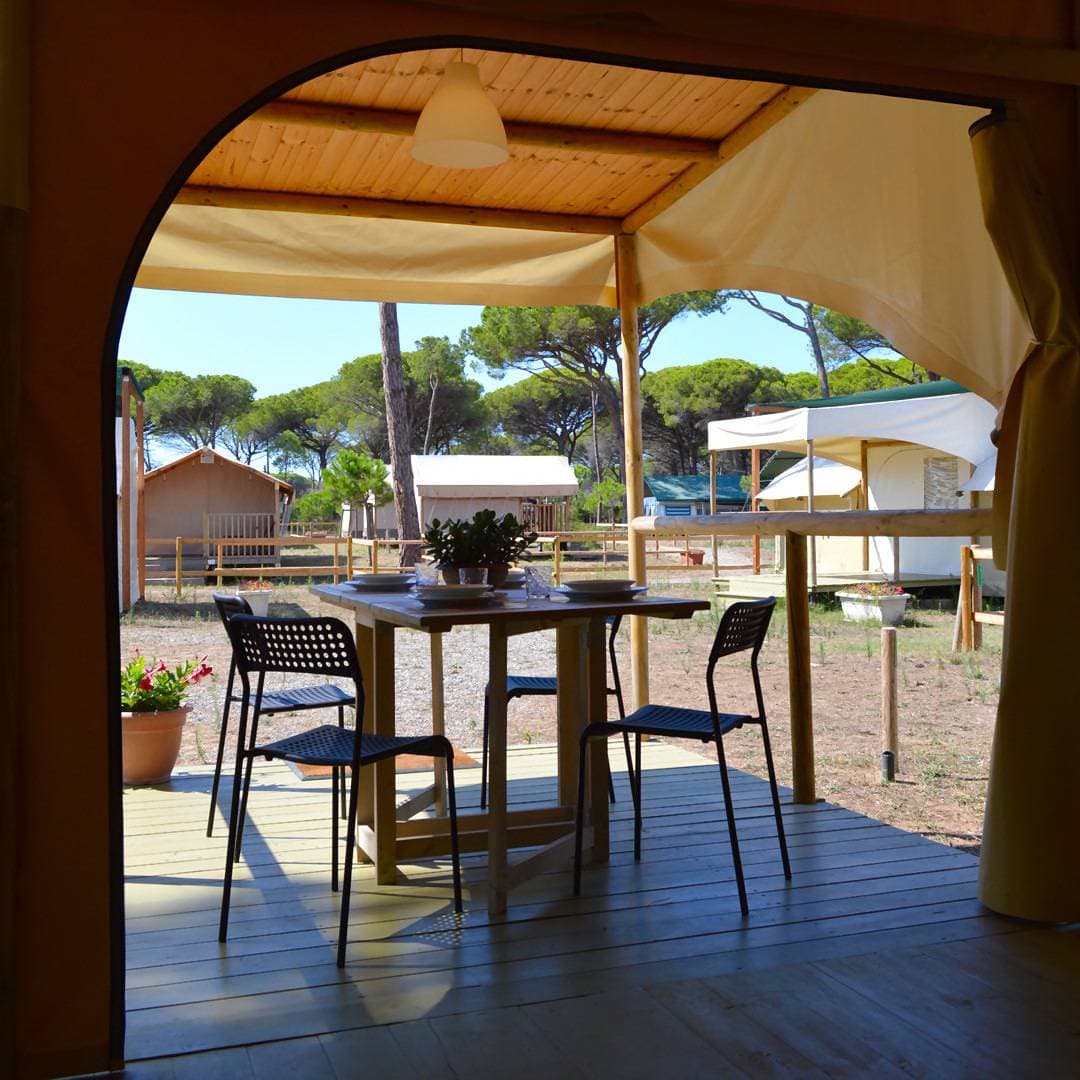 Foto 3 von 36: Camping Principina Zelt Tenda Safari für 4 Personen
