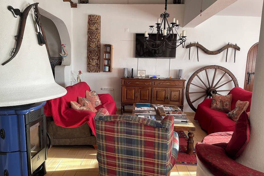 Foto 7 von 30: Villa & Cottage - 2 Doppelbetten, 4 Einzelbetten, 2 Küchen, 4 Duschen, 2 Aufenthaltsräume