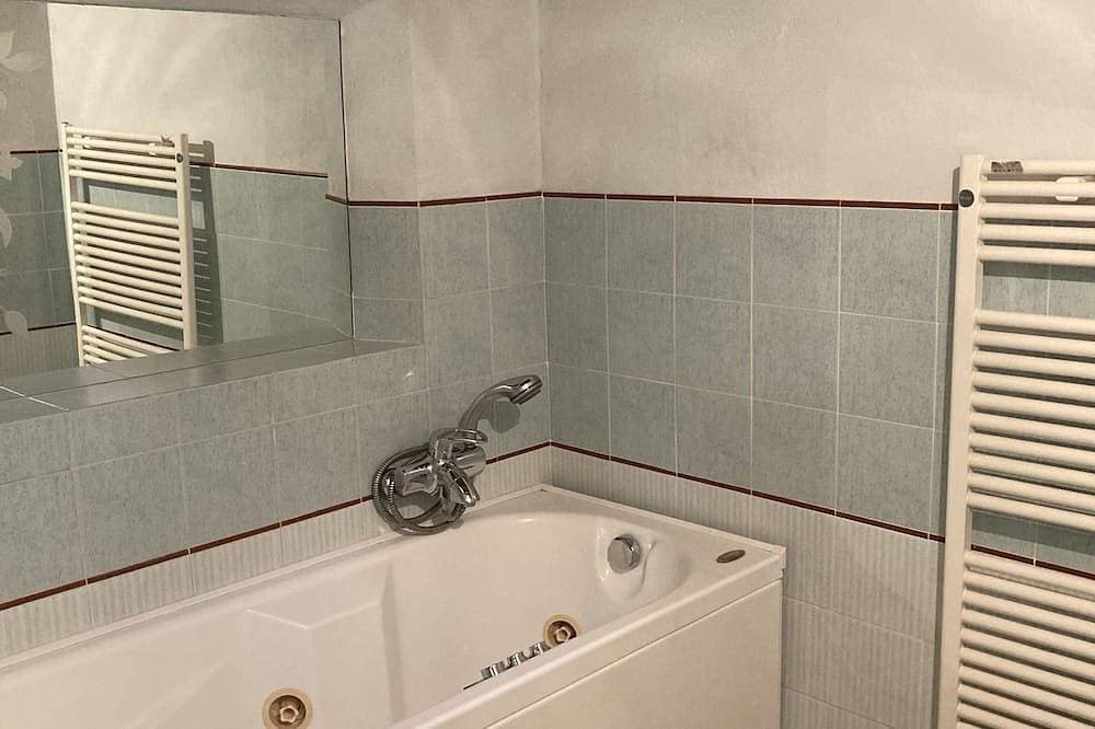Foto 11 von 30: Altes mittelalterliches Dorf nahe Florenz, Chianti-Hügeln, 6 Räume 8 Personen
