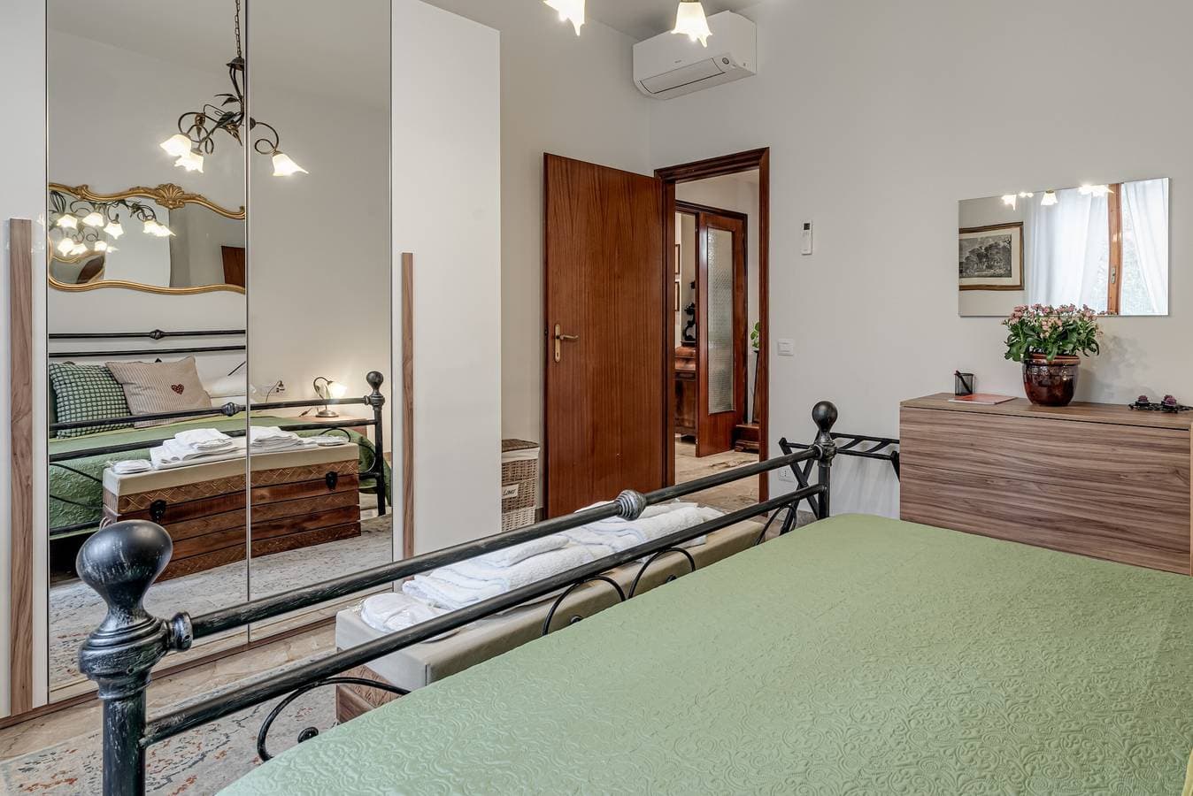 Foto 13 von 30: Da Luigi Pio – Komfortables Apartment im Westen von Florenz mit Gartenblick
