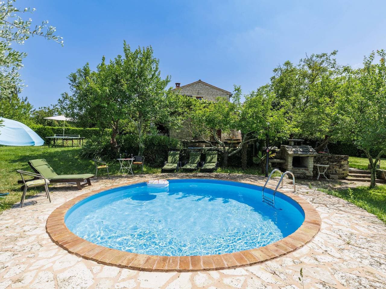 Alter Landsitz Village Family House Ranka 1