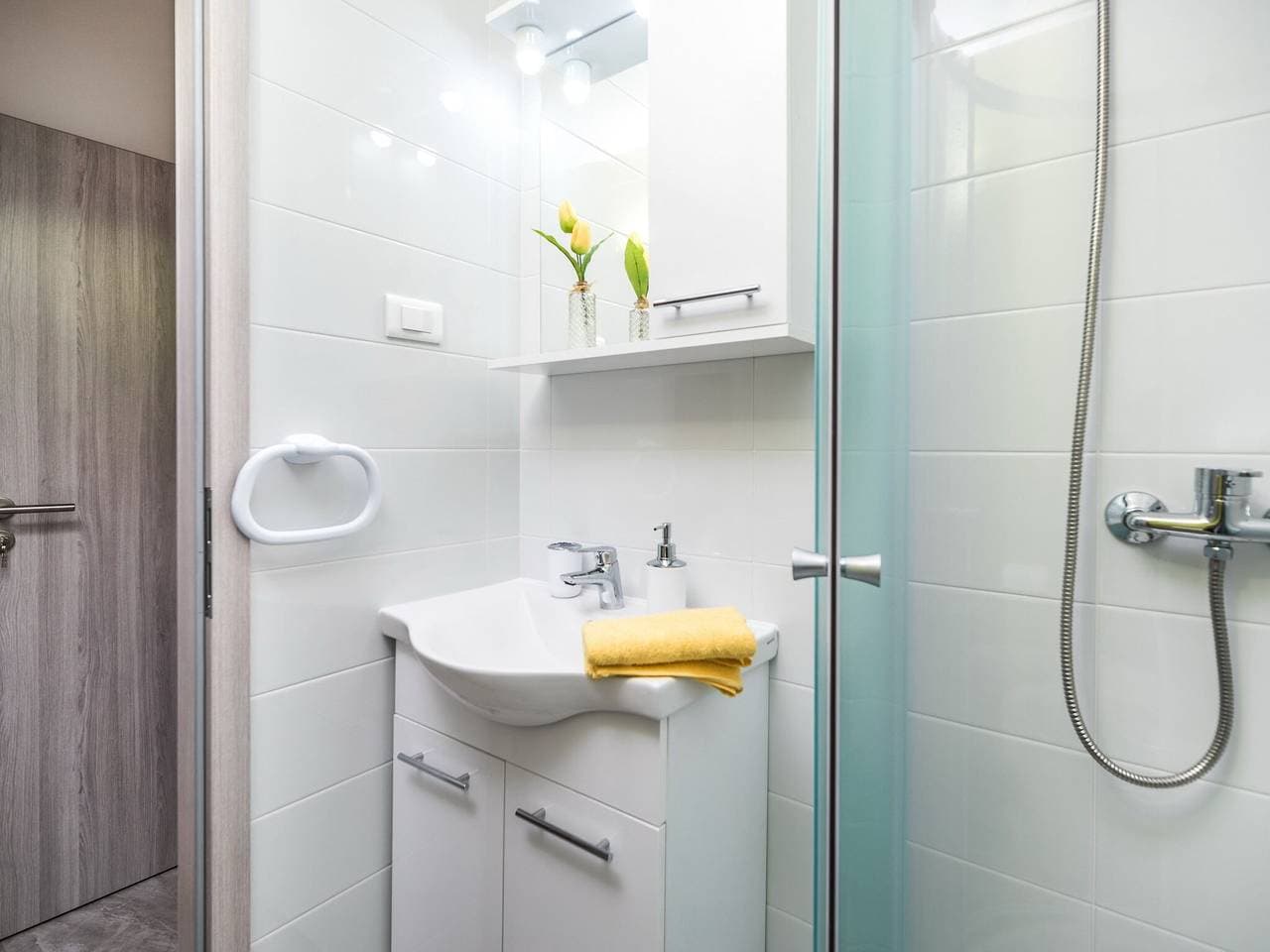 Foto 7 von 8: Apartments & Rooms Sunshine Home- Twin Room ( Yellow )