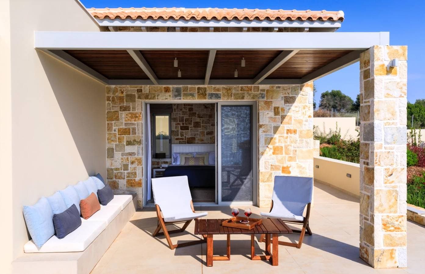 Foto 13 von 32: Elegant Contemporary Villa with Mesmerising Ionian Views and Sea Access