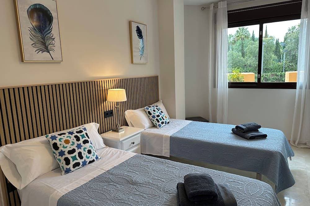 Foto 5 von 30: Luxus-Apartment am Strand mit Whirlpool - 3 Sonnenterrassen, WLAN und Gasgrill