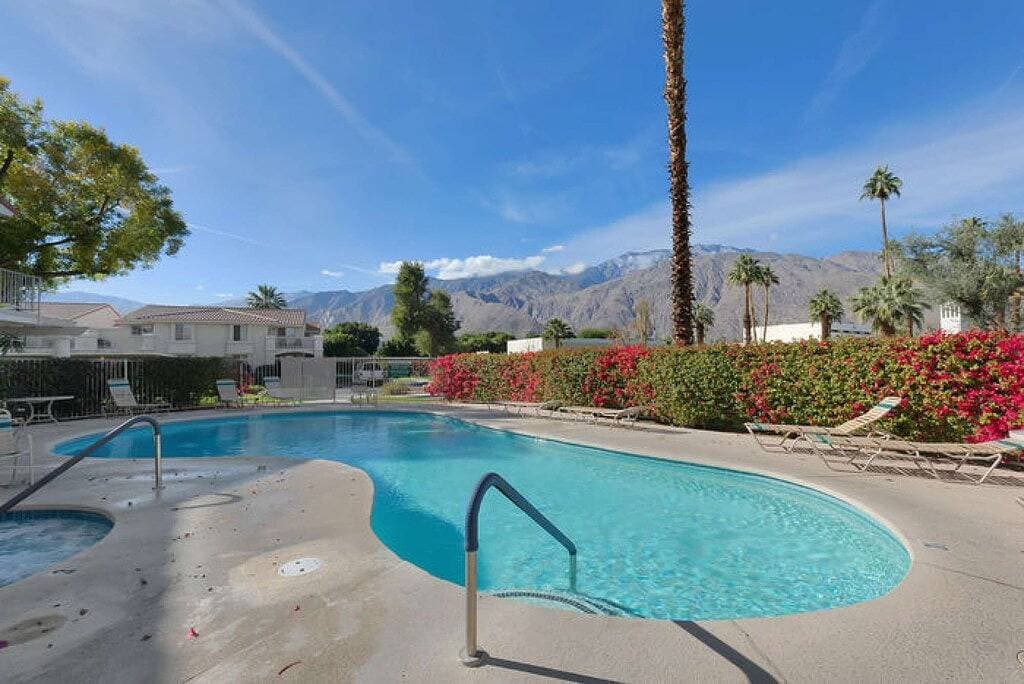 Foto 12 von 40: Diese 60 m² große Unterkunft mit 1 Schlafzimmer und 1 Bad befindet sich in Palm Springs.
