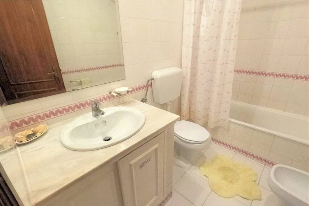Foto 9 von 29: Algarve, T2 apartment w/sea view, near Faro